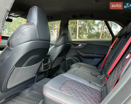 Чорний Ауді SQ8, об'ємом двигуна 4 л та пробігом 7 тис. км за 135000 $, фото 38 на Automoto.ua