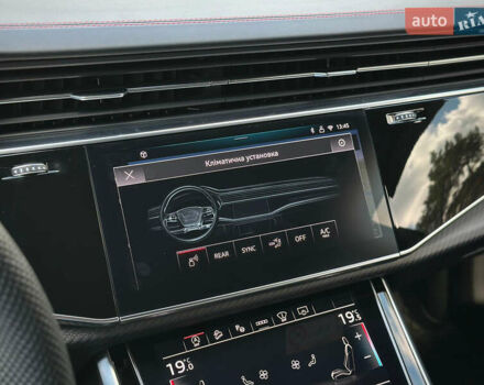 Чорний Ауді SQ8, об'ємом двигуна 4 л та пробігом 7 тис. км за 135000 $, фото 94 на Automoto.ua