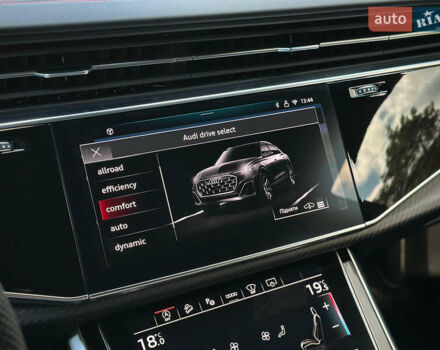 Чорний Ауді SQ8, об'ємом двигуна 4 л та пробігом 7 тис. км за 135000 $, фото 92 на Automoto.ua