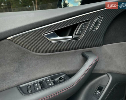 Чорний Ауді SQ8, об'ємом двигуна 4 л та пробігом 7 тис. км за 135000 $, фото 42 на Automoto.ua