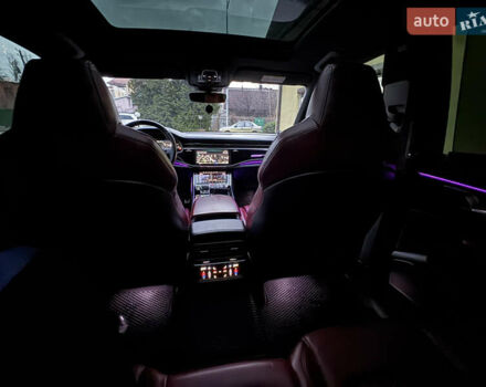 Черный Ауди SQ8, объемом двигателя 4 л и пробегом 152 тыс. км за 85500 $, фото 1 на Automoto.ua