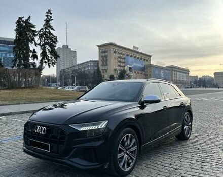 Чорний Ауді SQ8, об'ємом двигуна 4 л та пробігом 70 тис. км за 93700 $, фото 1 на Automoto.ua