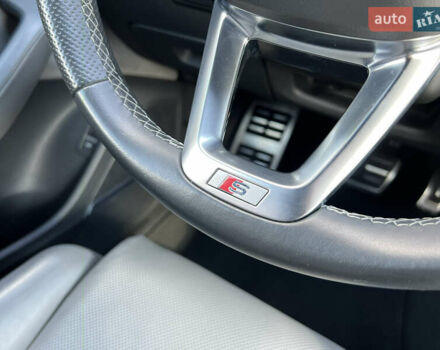 Красный Ауди SQ8, объемом двигателя 4 л и пробегом 169 тыс. км за 67999 $, фото 18 на Automoto.ua