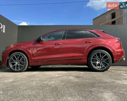 Красный Ауди SQ8, объемом двигателя 4 л и пробегом 169 тыс. км за 67999 $, фото 3 на Automoto.ua