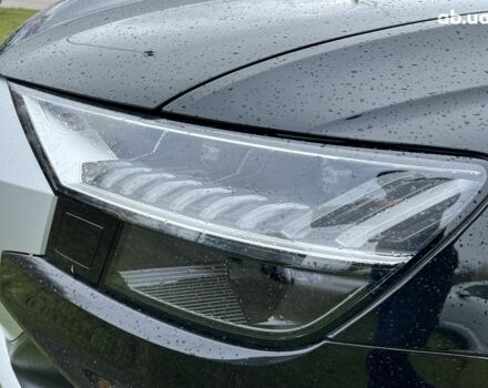 Ауді SQ8, об'ємом двигуна 4 л та пробігом 54 тис. км за 102811 $, фото 3 на Automoto.ua