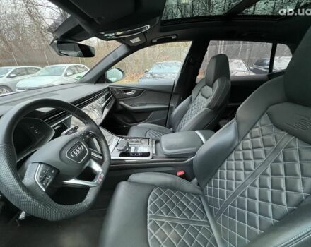 Ауди SQ8 2022 в Киеве на Automoto.ua Ауди SQ8, объемом двигателя 4 л и пробегом 9 тыс. км за 119331 $, фото 25 на Automoto.ua
