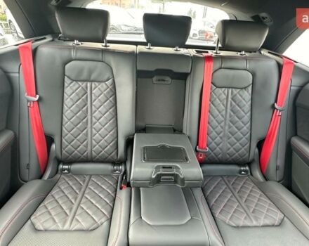 Ауди SQ8, объемом двигателя 4 л и пробегом 0 тыс. км за 141600 $, фото 15 на Automoto.ua