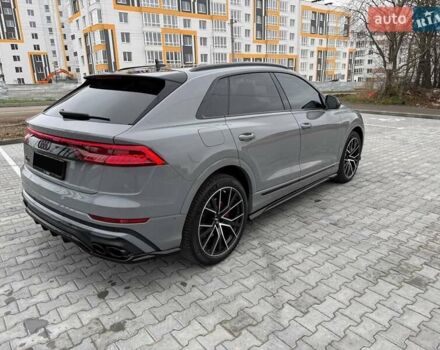 Серый Ауди SQ8, объемом двигателя 4 л и пробегом 93 тыс. км за 90000 $, фото 2 на Automoto.ua