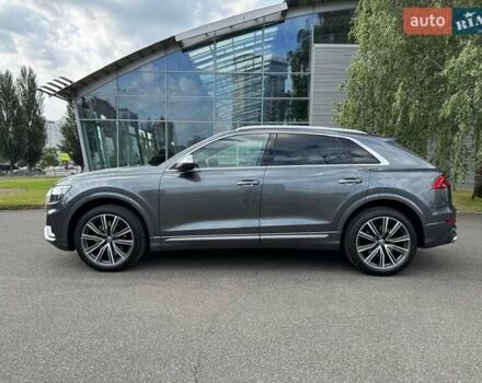 Сірий Ауді SQ8, об'ємом двигуна 4 л та пробігом 180 тис. км за 69300 $, фото 84 на Automoto.ua
