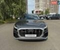 Сірий Ауді SQ8, об'ємом двигуна 4 л та пробігом 180 тис. км за 69300 $, фото 2 на Automoto.ua