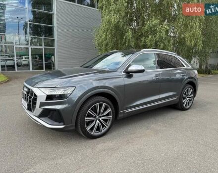 Сірий Ауді SQ8, об'ємом двигуна 4 л та пробігом 180 тис. км за 69300 $, фото 23 на Automoto.ua