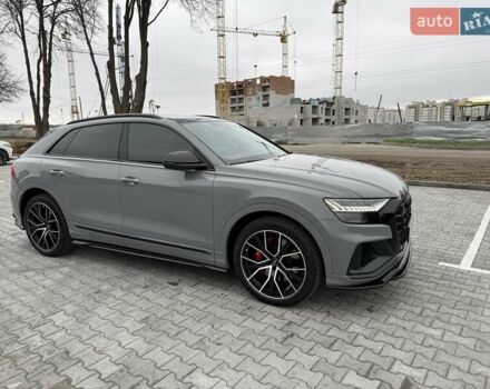Серый Ауди SQ8, объемом двигателя 3.96 л и пробегом 94 тыс. км за 86600 $, фото 3 на Automoto.ua