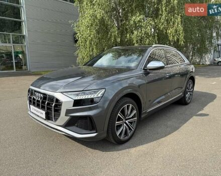 Сірий Ауді SQ8, об'ємом двигуна 4 л та пробігом 180 тис. км за 69300 $, фото 80 на Automoto.ua