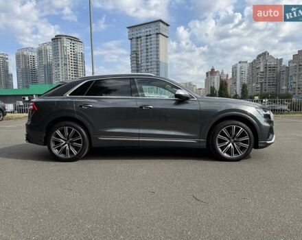 Сірий Ауді SQ8, об'ємом двигуна 4 л та пробігом 180 тис. км за 69300 $, фото 85 на Automoto.ua