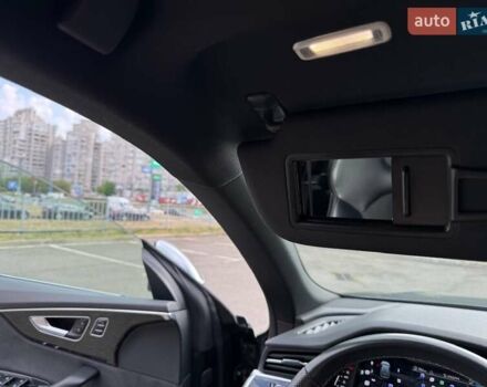 Сірий Ауді SQ8, об'ємом двигуна 4 л та пробігом 180 тис. км за 69300 $, фото 61 на Automoto.ua