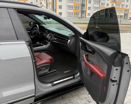 Серый Ауди SQ8, объемом двигателя 4 л и пробегом 93 тыс. км за 90000 $, фото 9 на Automoto.ua