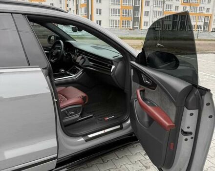 Серый Ауди SQ8, объемом двигателя 3.96 л и пробегом 94 тыс. км за 86600 $, фото 7 на Automoto.ua