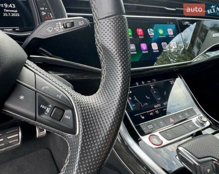 Сірий Ауді SQ8, об'ємом двигуна 4 л та пробігом 180 тис. км за 69300 $, фото 38 на Automoto.ua