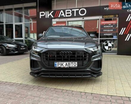 Серый Ауди SQ8, объемом двигателя 4 л и пробегом 92 тыс. км за 84900 $, фото 2 на Automoto.ua