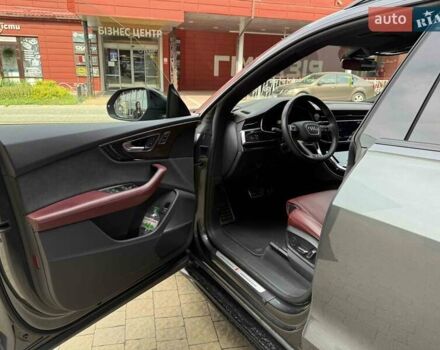 Серый Ауди SQ8, объемом двигателя 4 л и пробегом 92 тыс. км за 84900 $, фото 12 на Automoto.ua