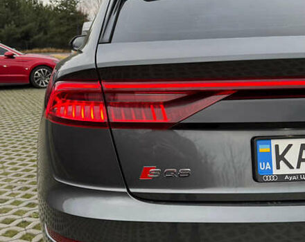 Серый Ауди SQ8, объемом двигателя 4 л и пробегом 98 тыс. км за 73000 $, фото 6 на Automoto.ua