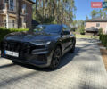 Серый Ауди SQ8, объемом двигателя 4 л и пробегом 130 тыс. км за 79700 $, фото 3 на Automoto.ua