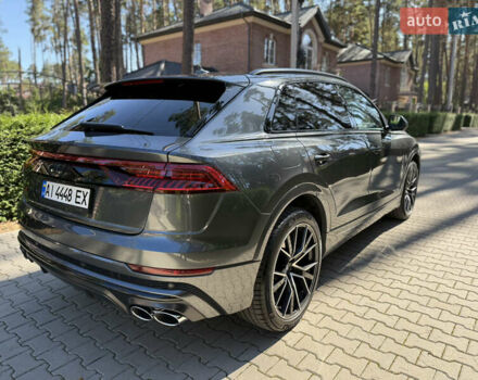 Серый Ауди SQ8, объемом двигателя 4 л и пробегом 130 тыс. км за 79700 $, фото 4 на Automoto.ua