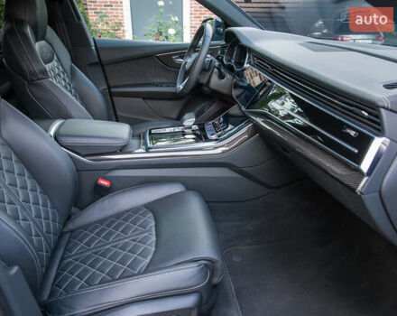 Серый Ауди SQ8, объемом двигателя 4 л и пробегом 130 тыс. км за 79700 $, фото 17 на Automoto.ua