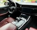 Серый Ауди SQ8, объемом двигателя 4 л и пробегом 92 тыс. км за 84900 $, фото 49 на Automoto.ua