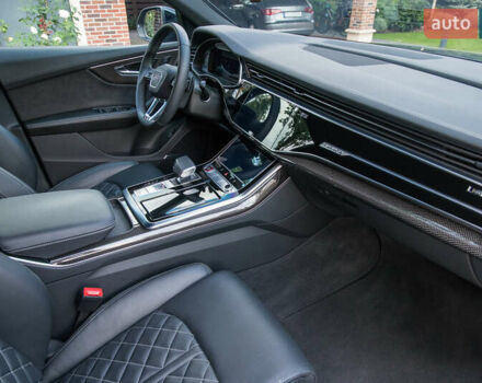 Серый Ауди SQ8, объемом двигателя 4 л и пробегом 130 тыс. км за 79700 $, фото 15 на Automoto.ua