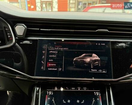 Серый Ауди SQ8, объемом двигателя 4 л и пробегом 92 тыс. км за 84900 $, фото 30 на Automoto.ua