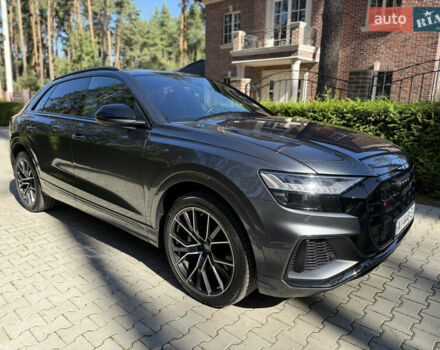 Серый Ауди SQ8, объемом двигателя 4 л и пробегом 130 тыс. км за 79700 $, фото 5 на Automoto.ua