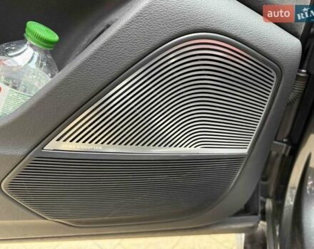 Серый Ауди SQ8, объемом двигателя 4 л и пробегом 92 тыс. км за 84900 $, фото 15 на Automoto.ua