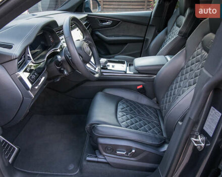 Серый Ауди SQ8, объемом двигателя 4 л и пробегом 130 тыс. км за 79700 $, фото 9 на Automoto.ua
