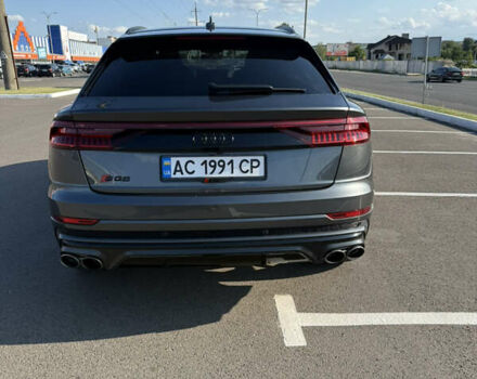 Серый Ауди SQ8, объемом двигателя 4 л и пробегом 56 тыс. км за 84000 $, фото 2 на Automoto.ua