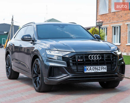 Серый Ауди SQ8, объемом двигателя 4 л и пробегом 40 тыс. км за 92900 $, фото 31 на Automoto.ua