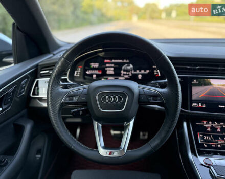 Сірий Ауді SQ8, об'ємом двигуна 4 л та пробігом 49 тис. км за 92000 $, фото 48 на Automoto.ua