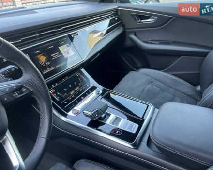 Ауди SQ8 2023 в Днепре (Днепропетровске) на Automoto.ua Серый Ауди SQ8, объемом двигателя 4 л и пробегом 60 тыс. км за 88888 $, фото 12 на Automoto.ua