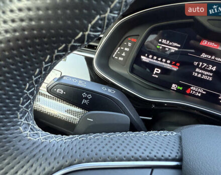 Сірий Ауді SQ8, об'ємом двигуна 4 л та пробігом 49 тис. км за 92000 $, фото 58 на Automoto.ua