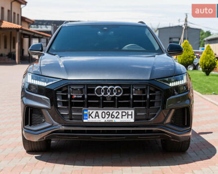 Серый Ауди SQ8, объемом двигателя 4 л и пробегом 40 тыс. км за 92900 $, фото 46 на Automoto.ua