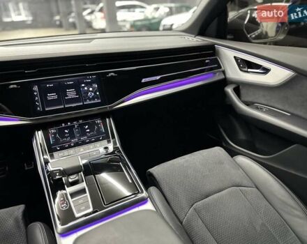 Серый Ауди SQ8, объемом двигателя 4 л и пробегом 47 тыс. км за 98000 $, фото 16 на Automoto.ua