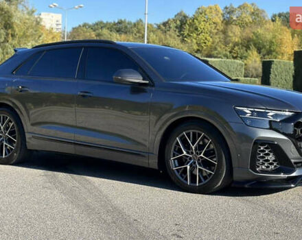 Серый Ауди SQ8, объемом двигателя 4 л и пробегом 31 тыс. км за 109000 $, фото 4 на Automoto.ua