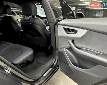 Серый Ауди SQ8, объемом двигателя 4 л и пробегом 47 тыс. км за 98000 $, фото 31 на Automoto.ua