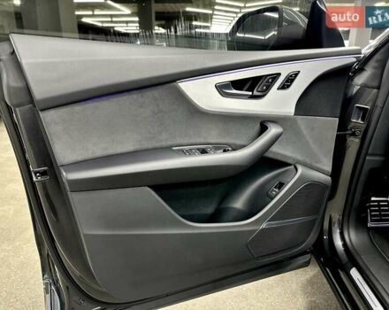 Серый Ауди SQ8, объемом двигателя 4 л и пробегом 47 тыс. км за 98000 $, фото 25 на Automoto.ua