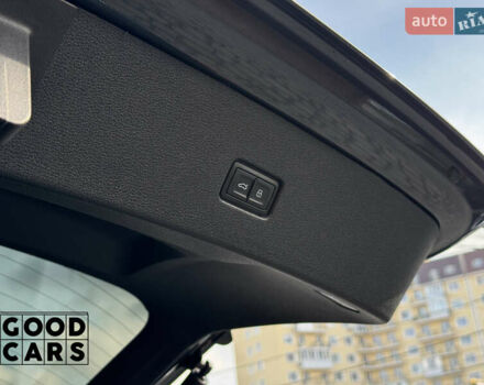 Серый Ауди SQ8, объемом двигателя 4 л и пробегом 15 тыс. км за 120000 $, фото 17 на Automoto.ua