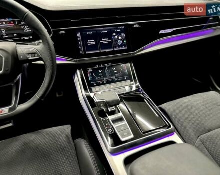 Серый Ауди SQ8, объемом двигателя 4 л и пробегом 47 тыс. км за 98000 $, фото 19 на Automoto.ua