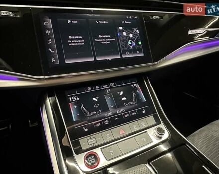 Серый Ауди SQ8, объемом двигателя 4 л и пробегом 47 тыс. км за 98000 $, фото 41 на Automoto.ua