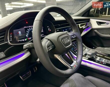 Серый Ауди SQ8, объемом двигателя 4 л и пробегом 47 тыс. км за 98000 $, фото 23 на Automoto.ua