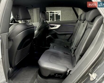 Серый Ауди SQ8, объемом двигателя 4 л и пробегом 47 тыс. км за 98000 $, фото 28 на Automoto.ua