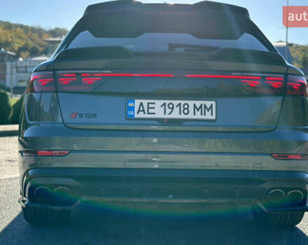 Серый Ауди SQ8, объемом двигателя 4 л и пробегом 31 тыс. км за 109000 $, фото 6 на Automoto.ua